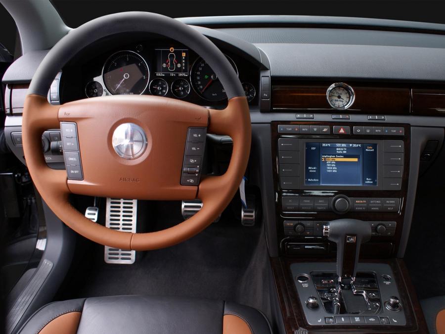  Volkswagen Phaeton Mythos Royal 12 by Hofele Design 2009 года  (фото 7 из 10)